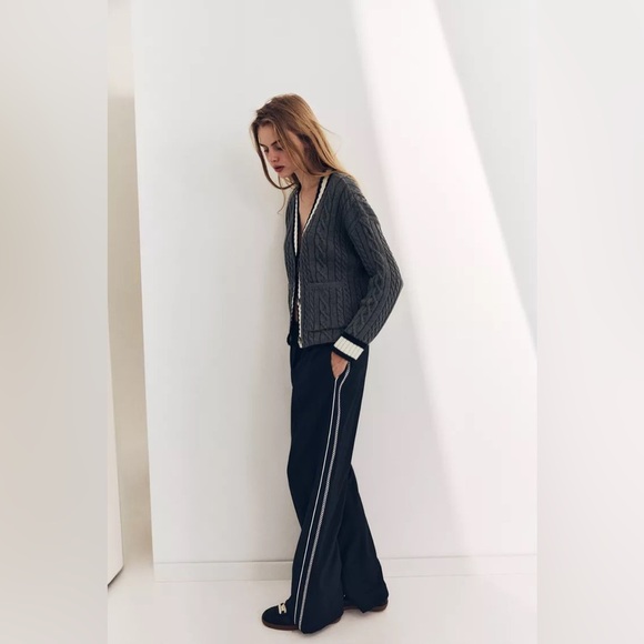 NWT ZARA CARDIGAN WITH PIPED SEAMS - Picture 4 of 7